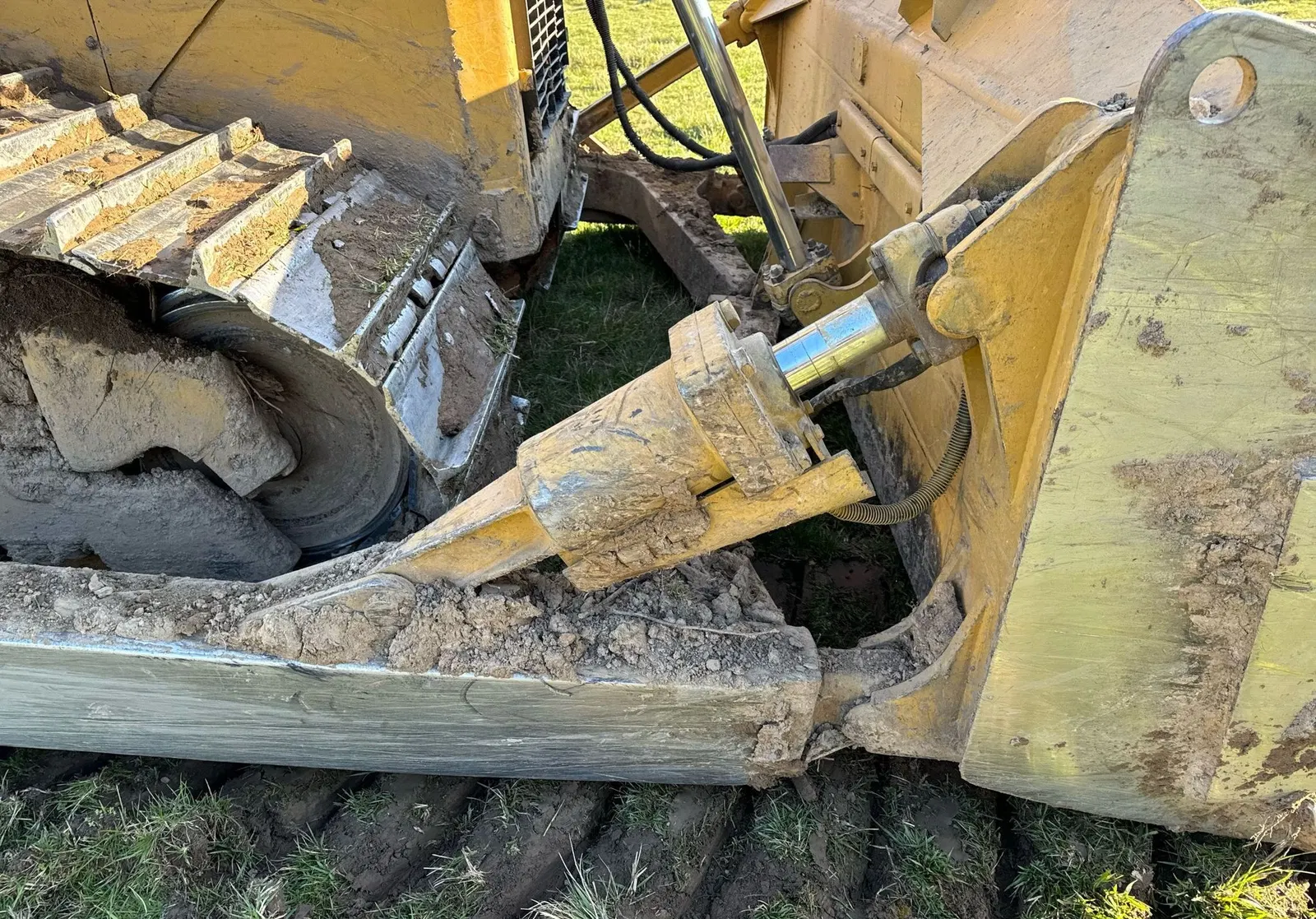 2005 Caterpillar D6R
