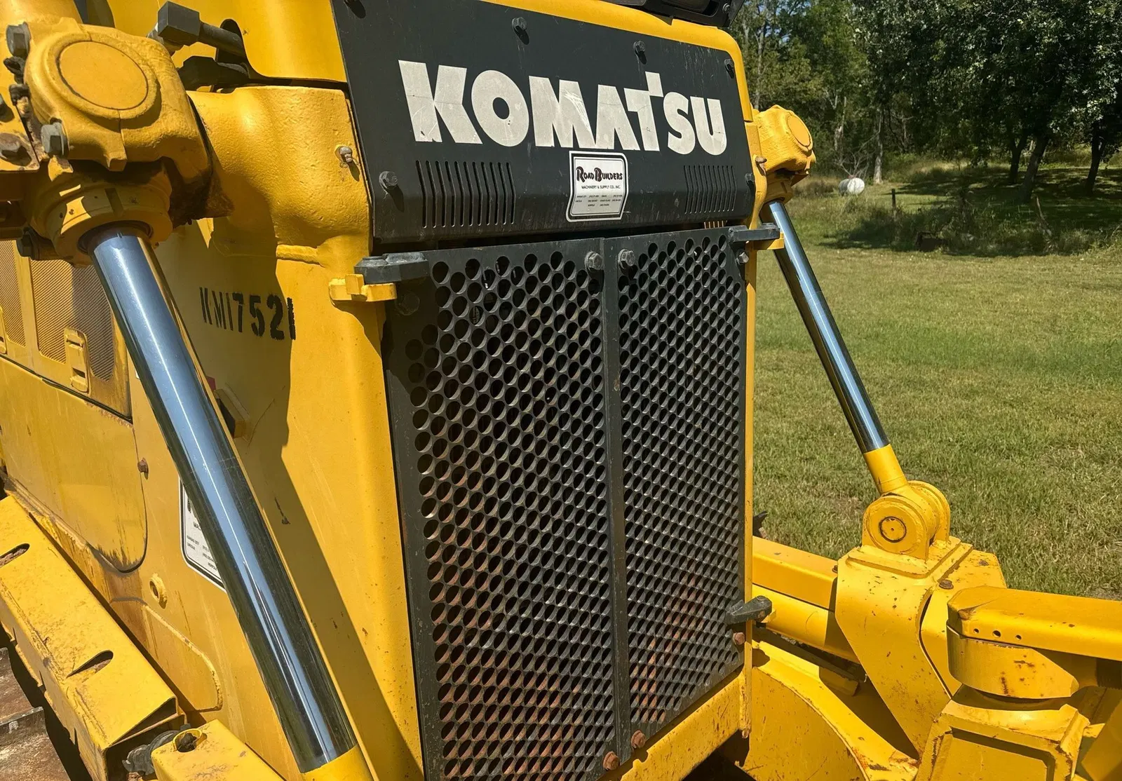 2017 Komatsu D65EX-18