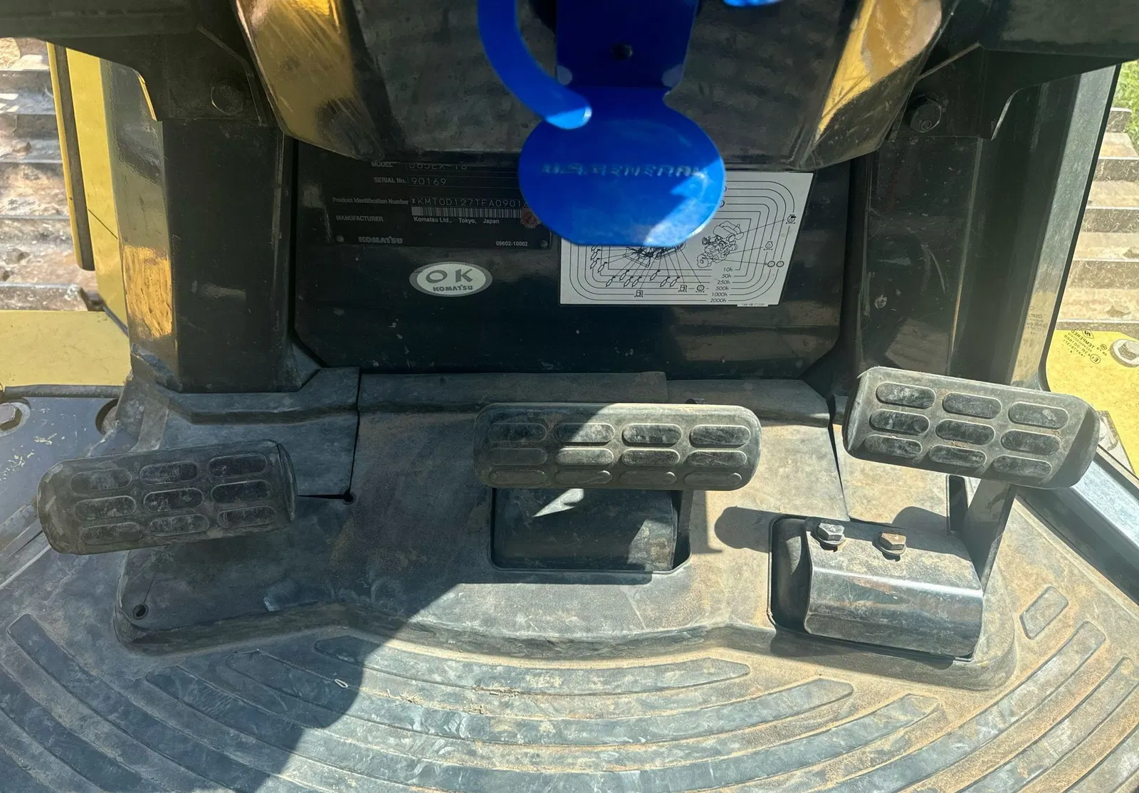 2017 Komatsu D65EX-18