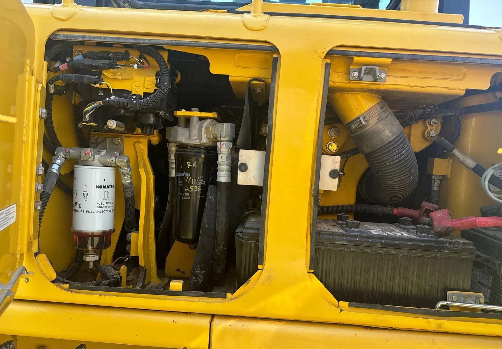 2017 Komatsu D65EX-18