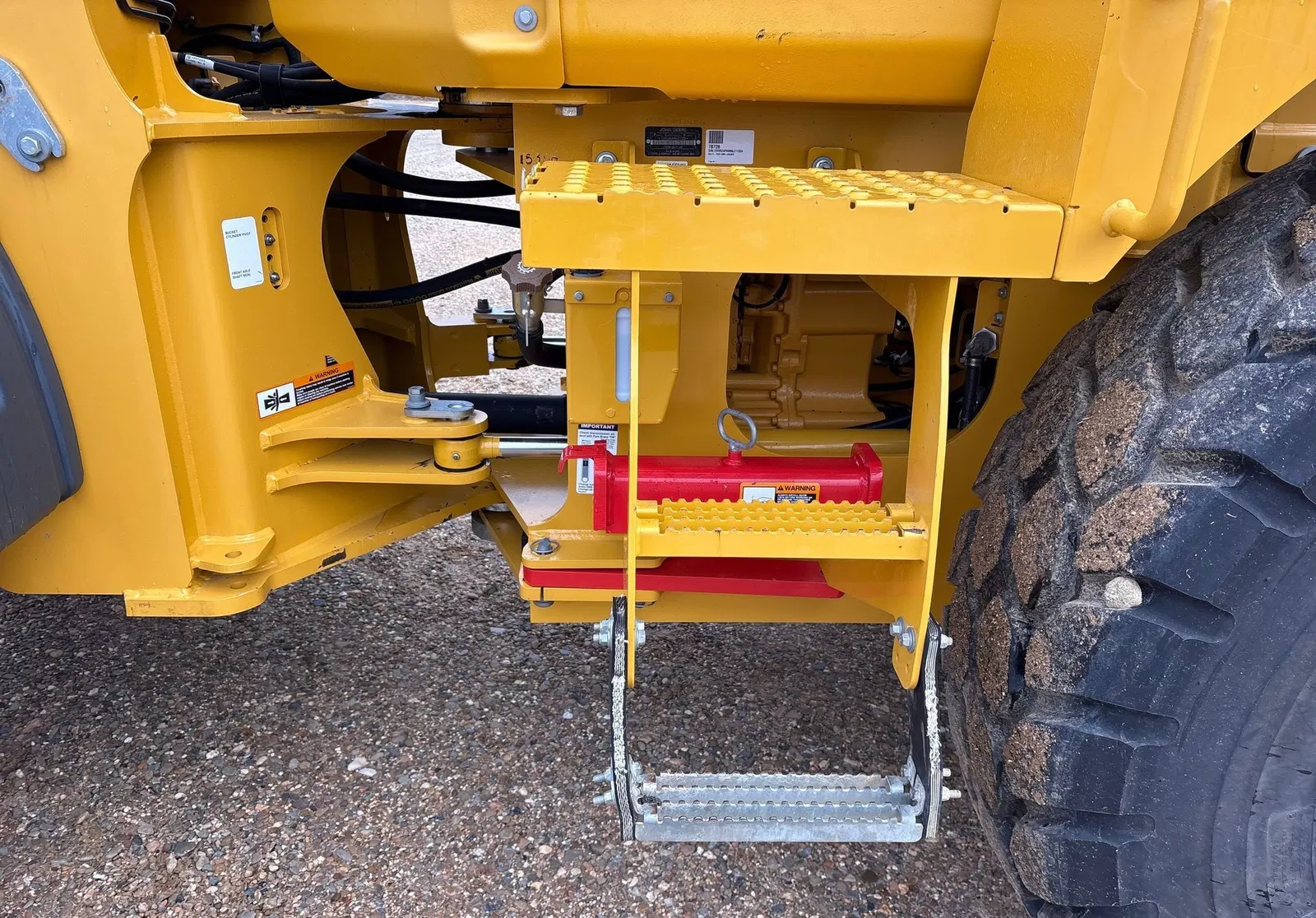 2021 John Deere 524P