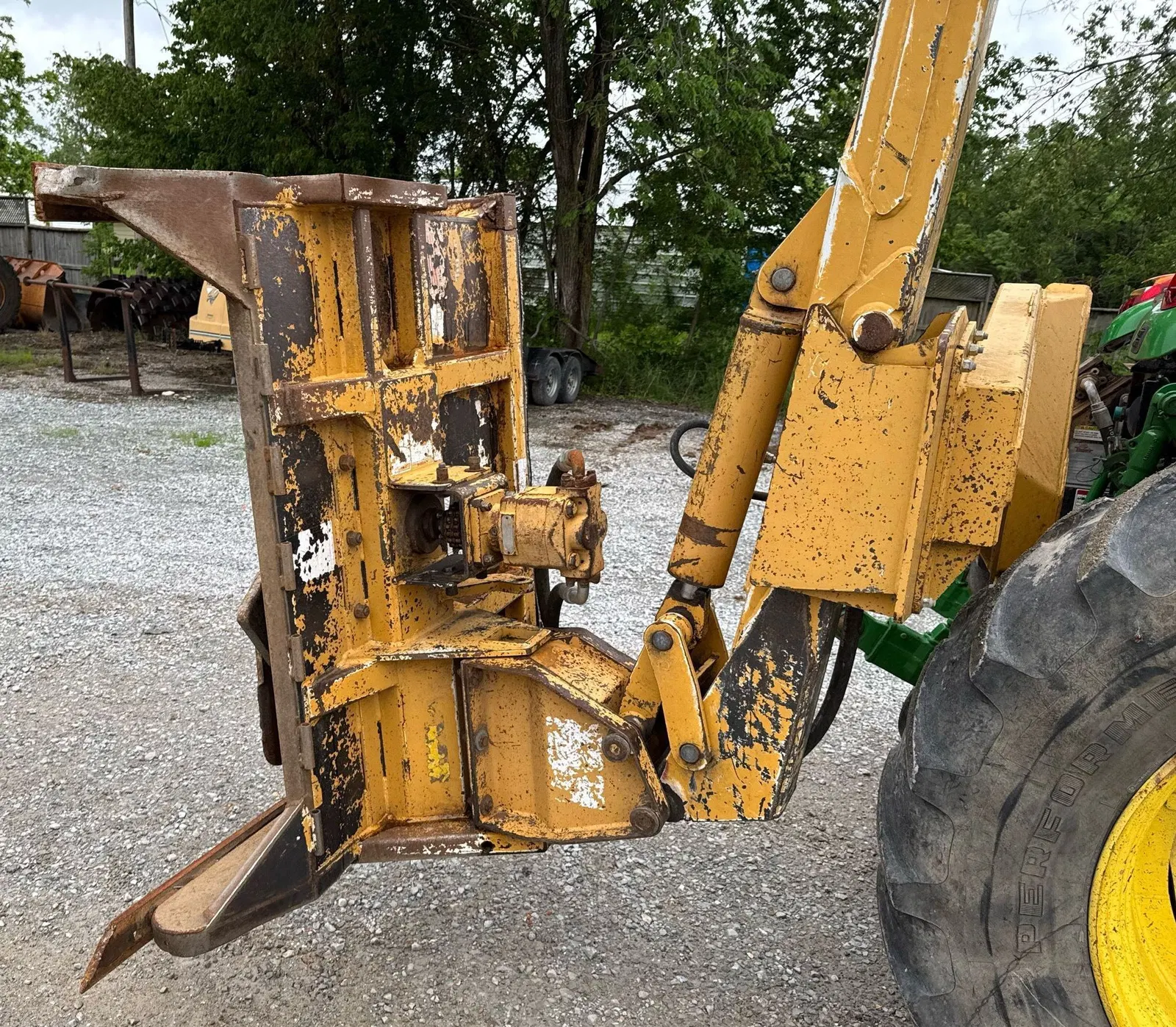 John Deere 6145M