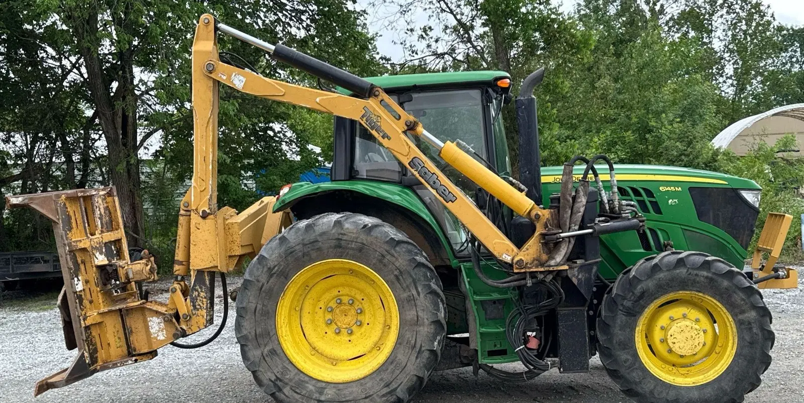 John Deere 6145M