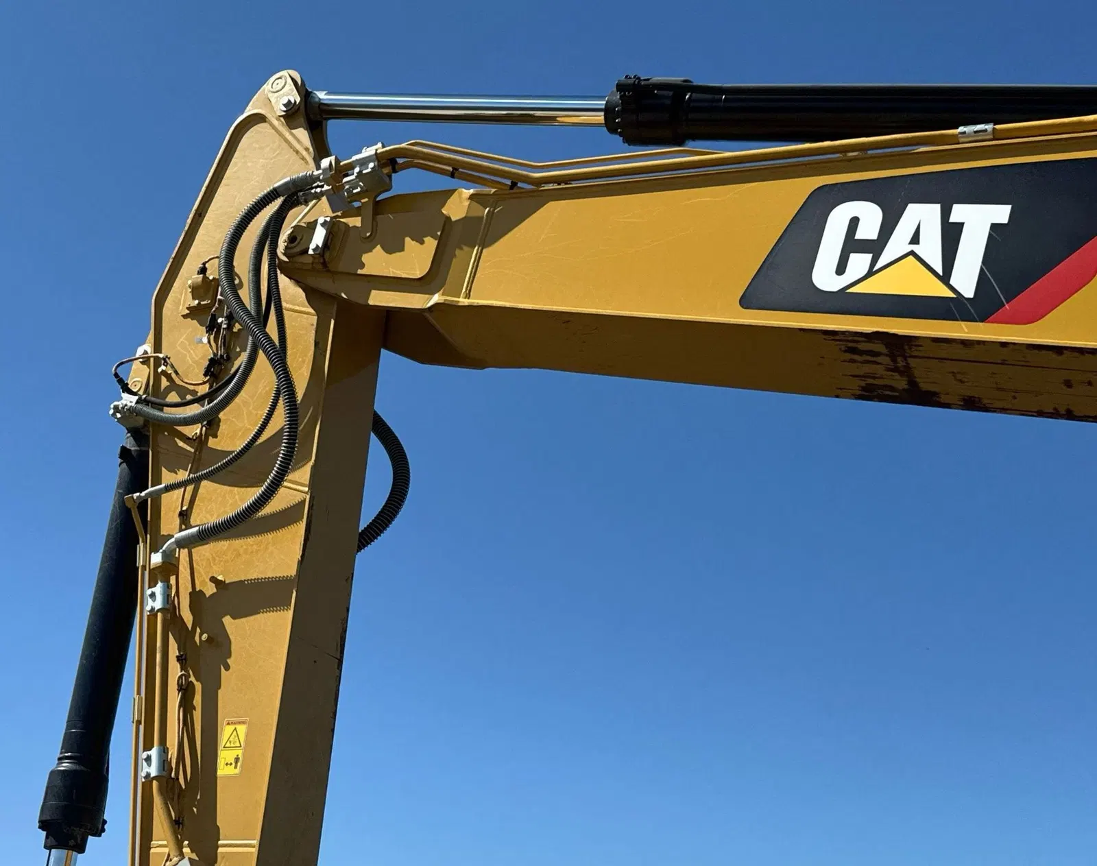 2018 Caterpillar 320