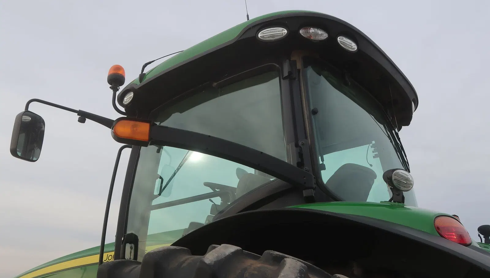 2015 John Deere 8370R
