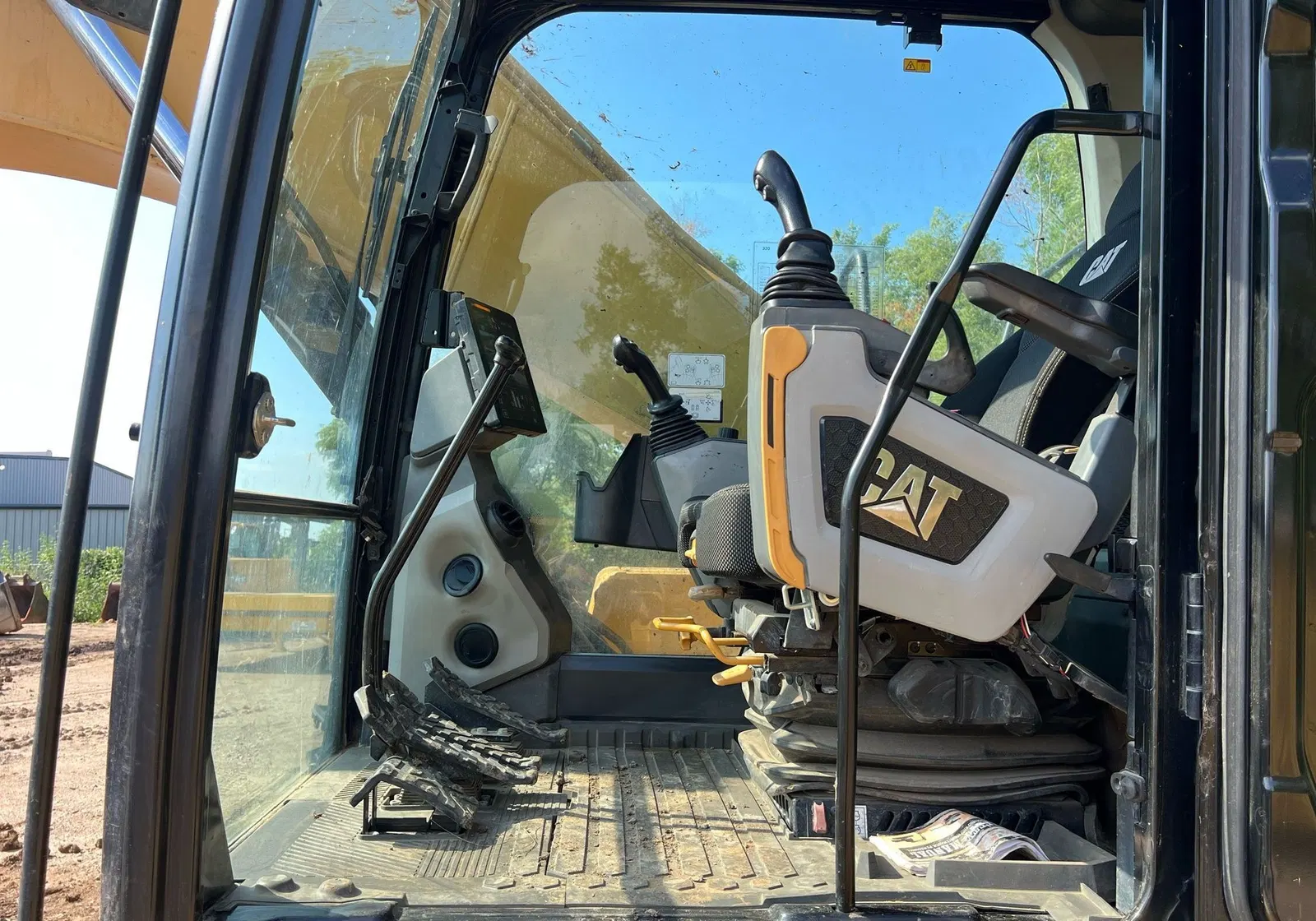 2019 Caterpillar 320