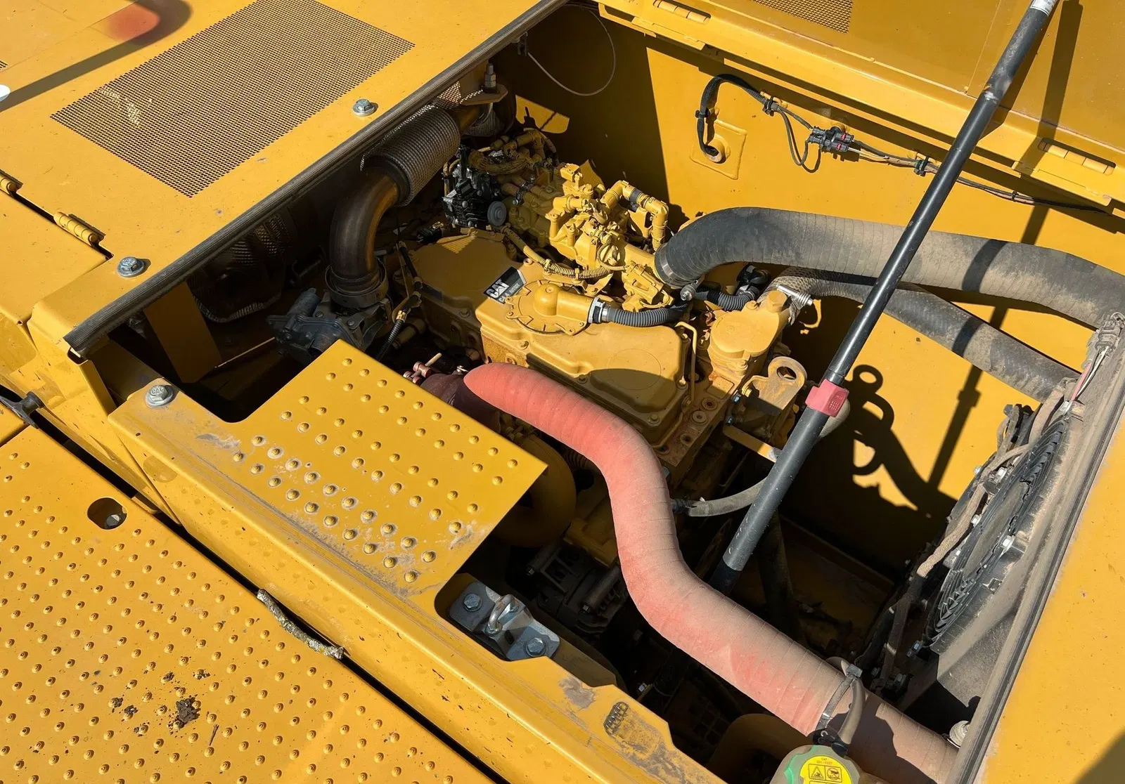 2019 Caterpillar 320