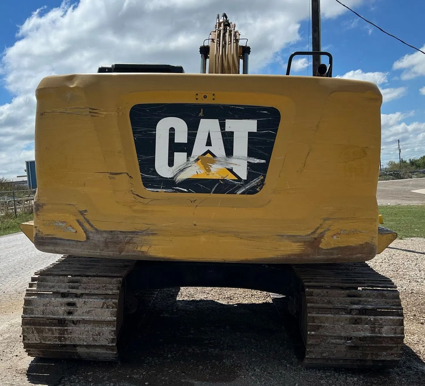 2019 Caterpillar 320