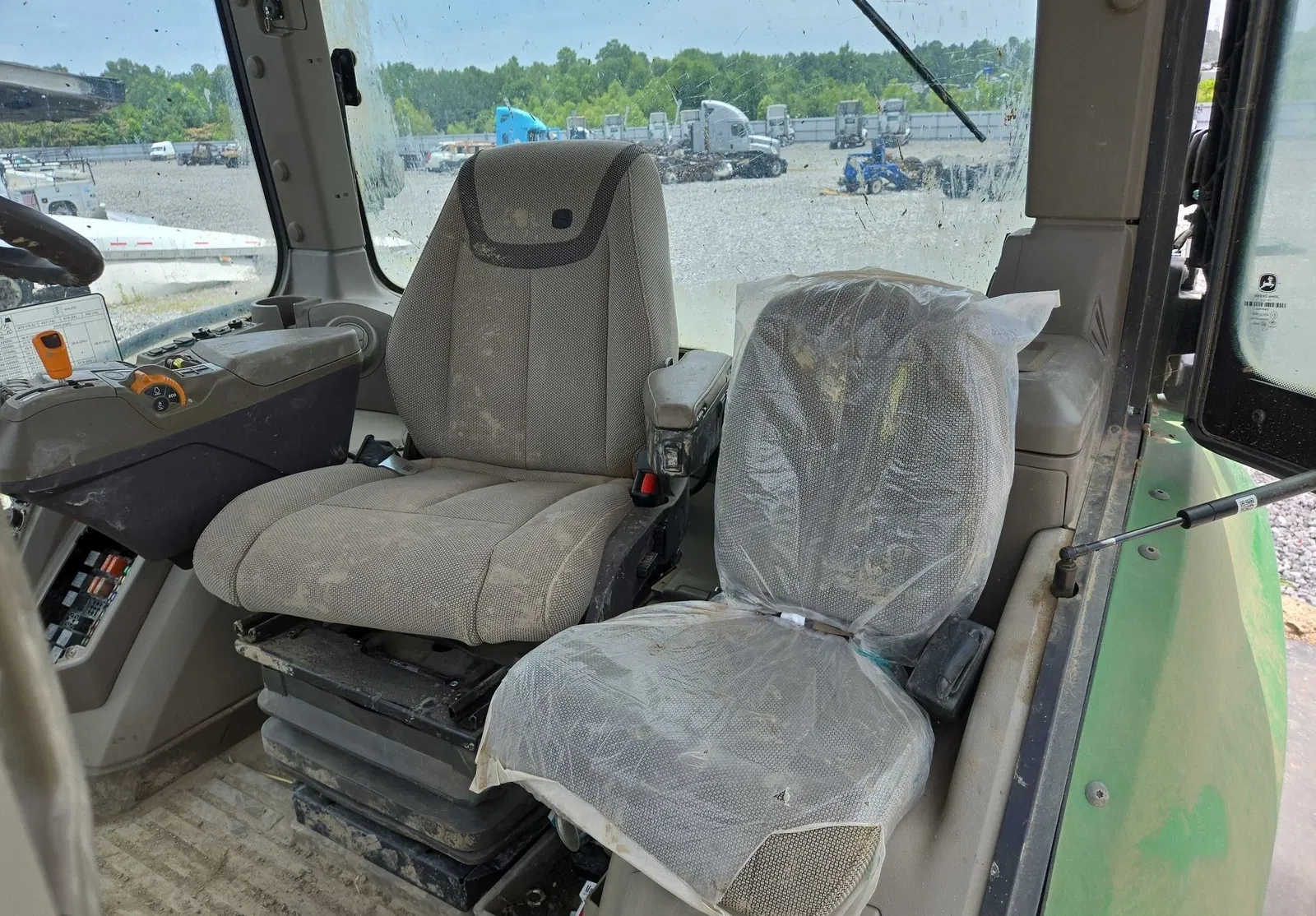 2023 John Deere 8RX