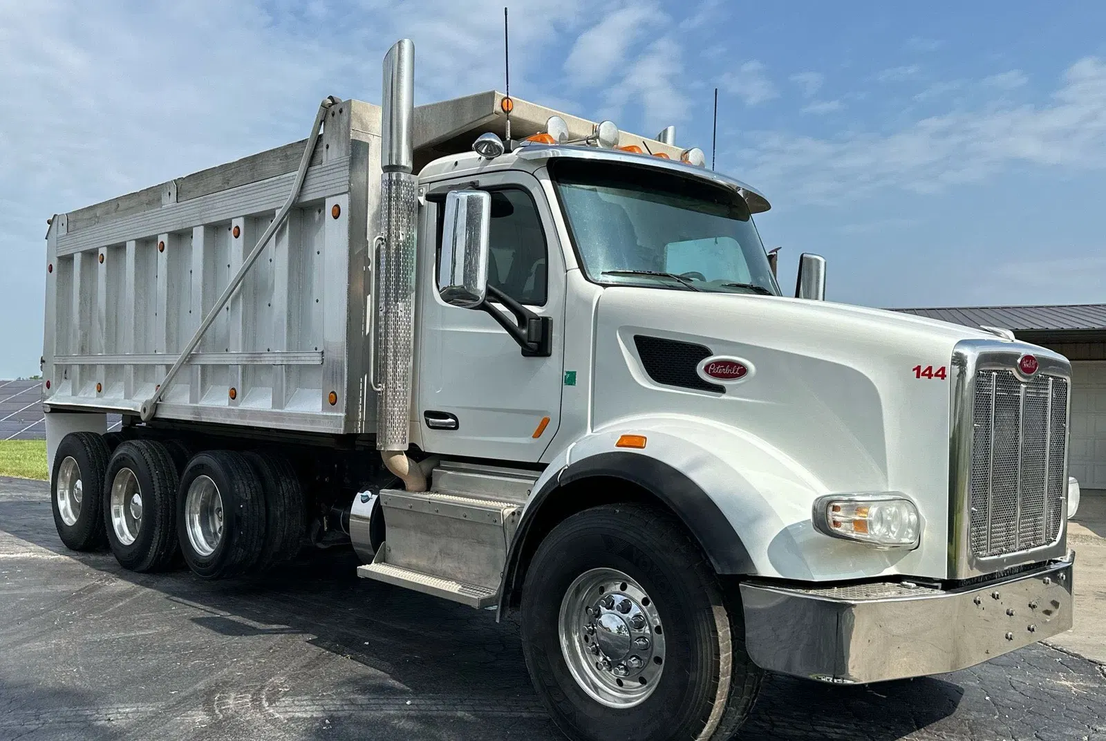 2015 Peterbilt 567