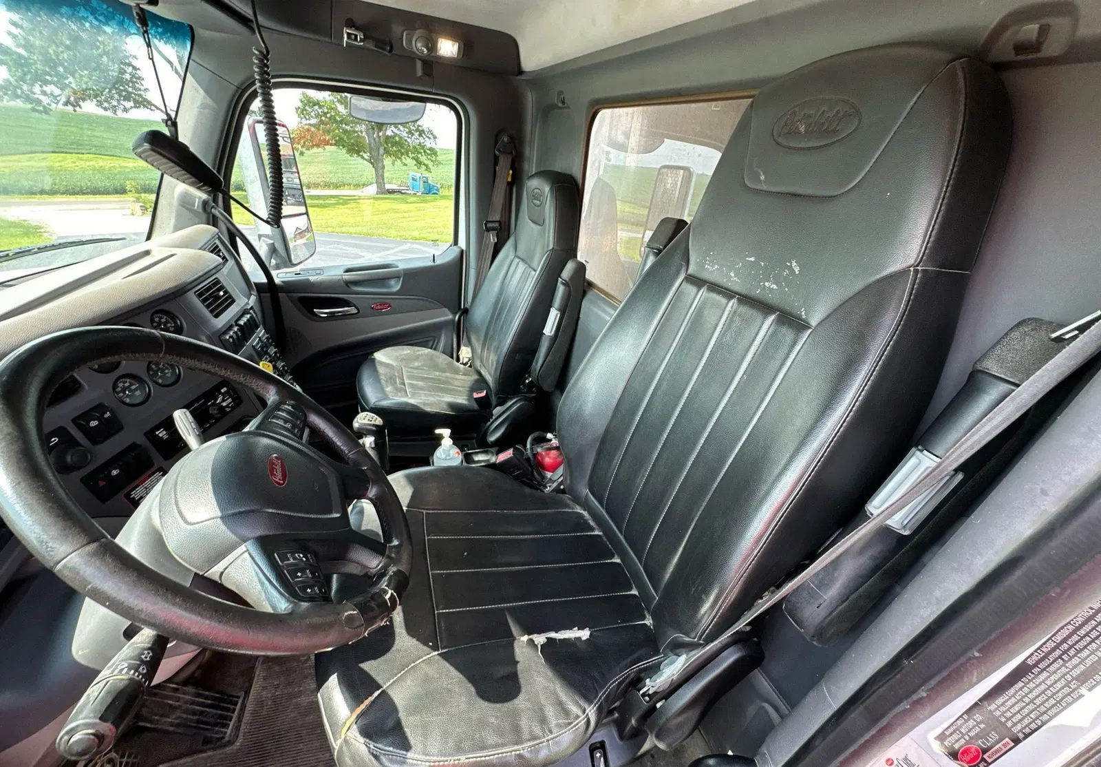2015 Peterbilt 567