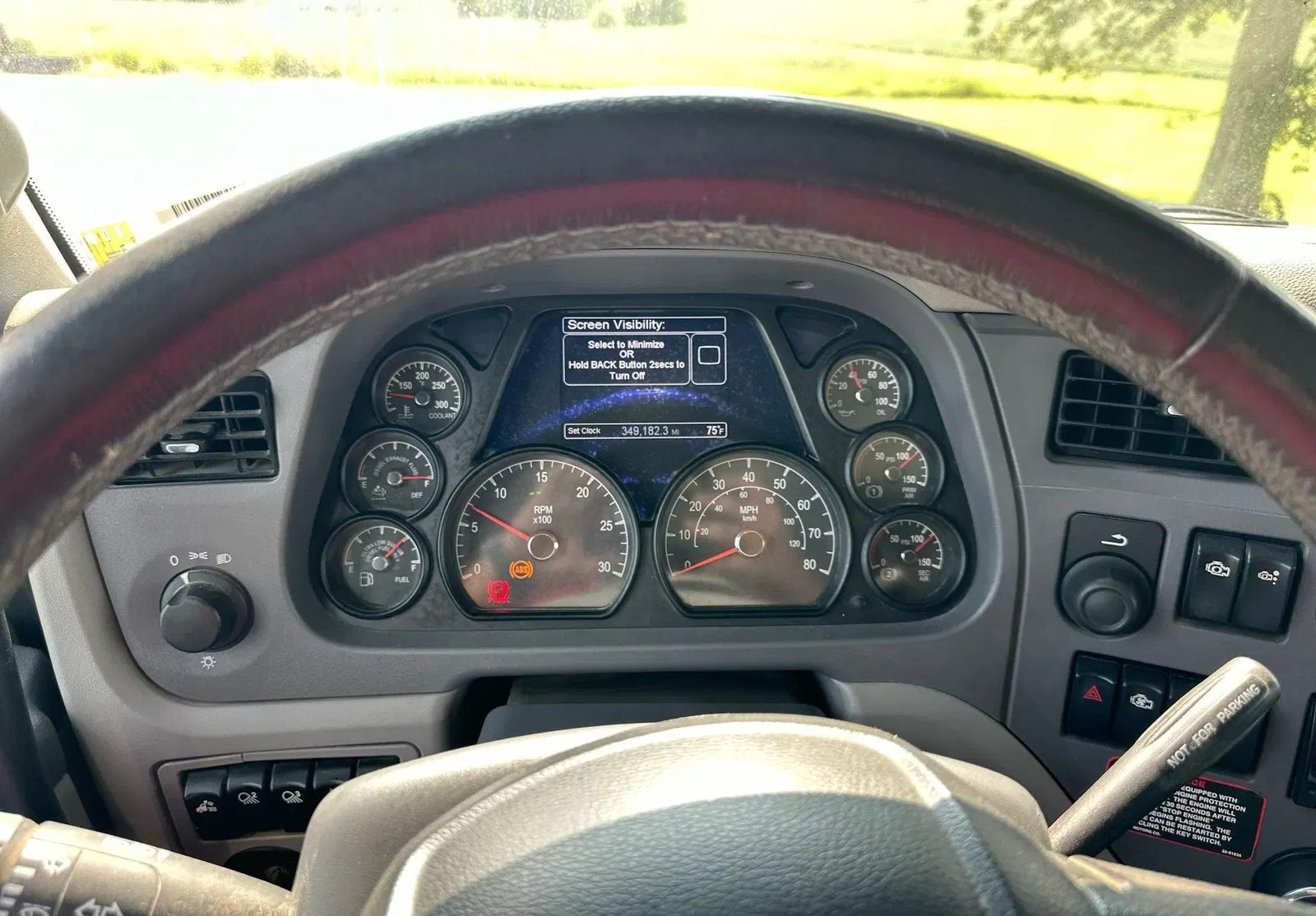 2015 Peterbilt 567