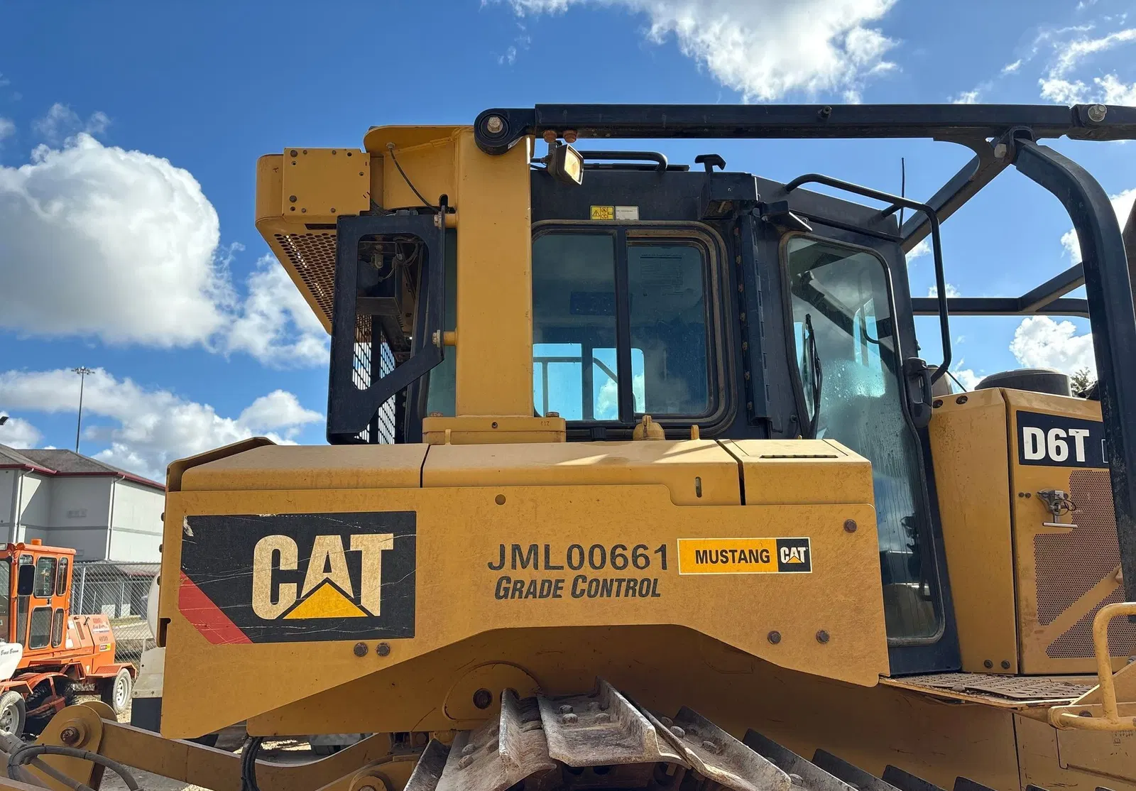 2019 Caterpillar D6T