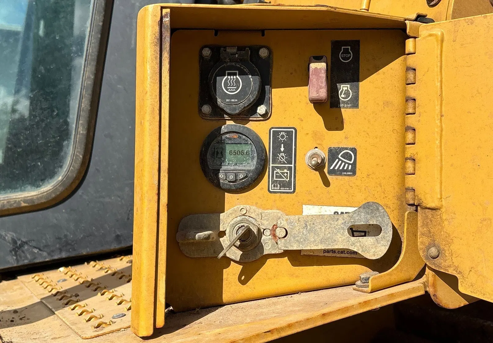 2019 Caterpillar D6T