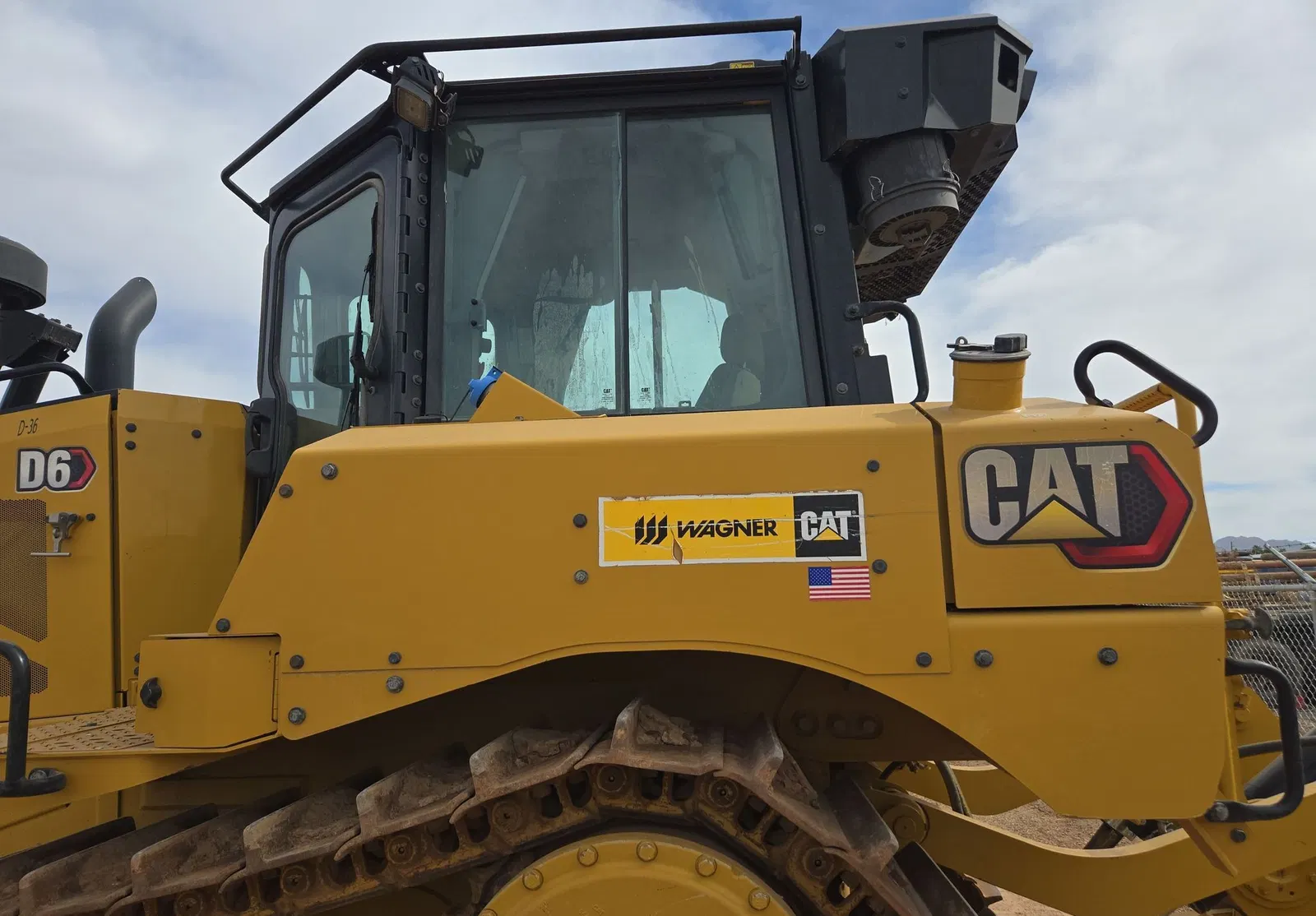 2020 Caterpillar D6