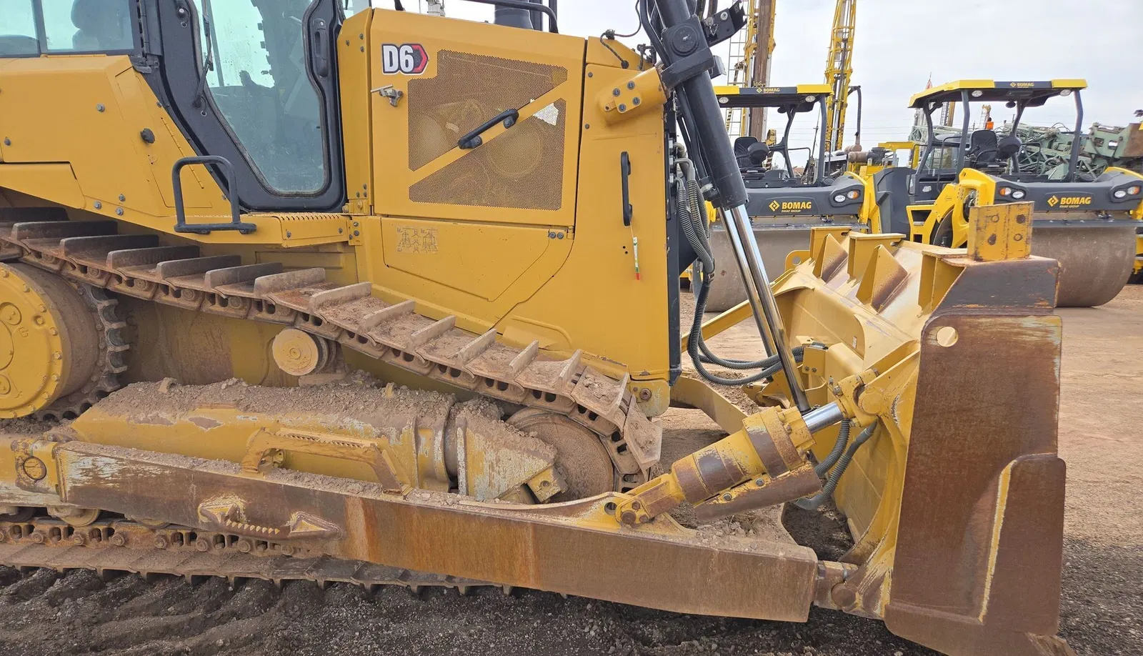 2020 Caterpillar D6