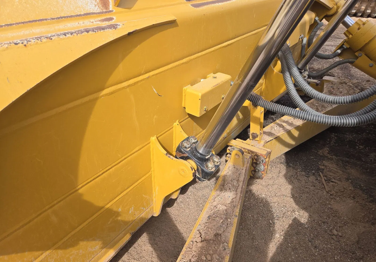 2020 Caterpillar D6