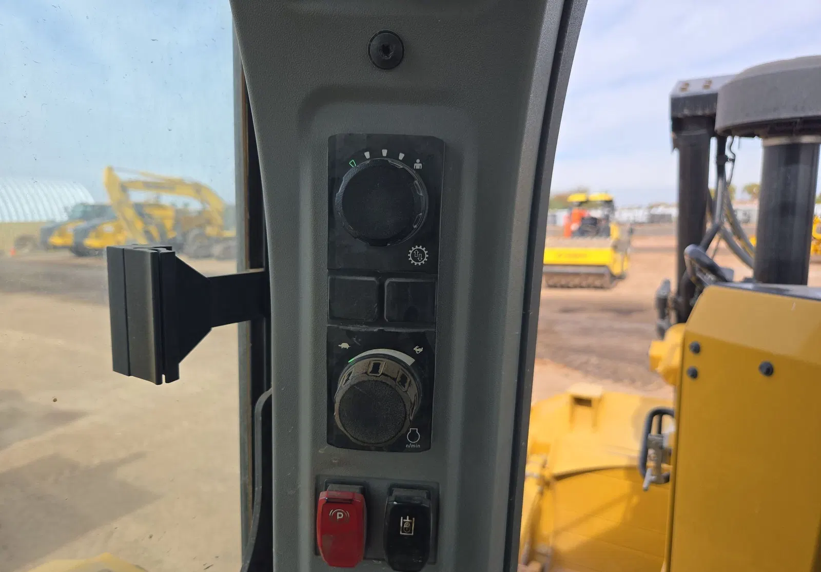 2020 Caterpillar D6