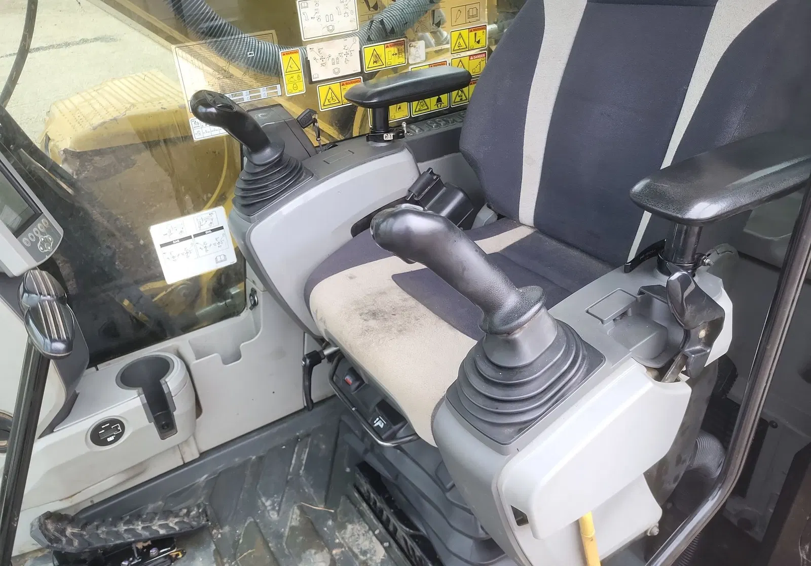 2017 Caterpillar 336FL