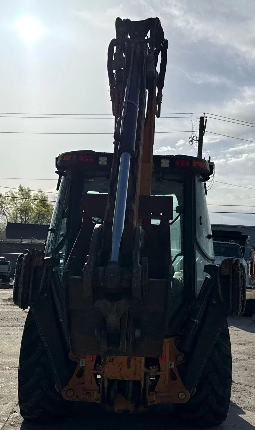 2019 Case 580