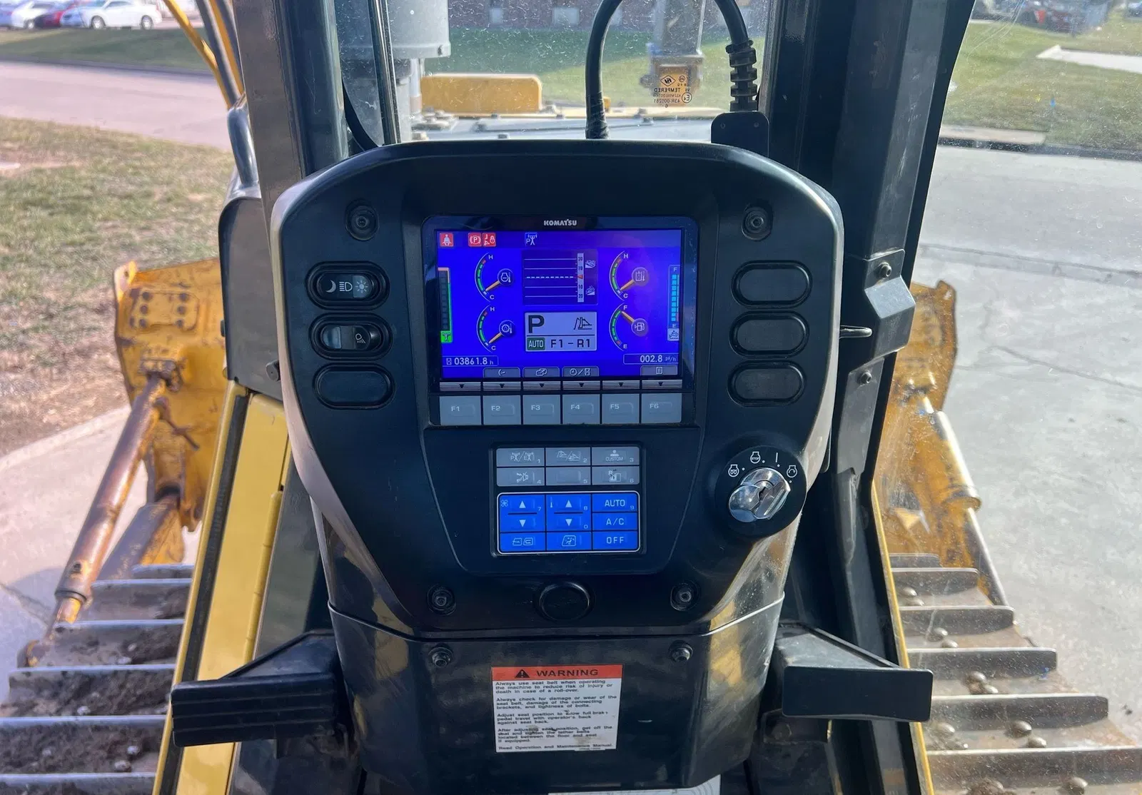 2017 Komatsu D65EX-18