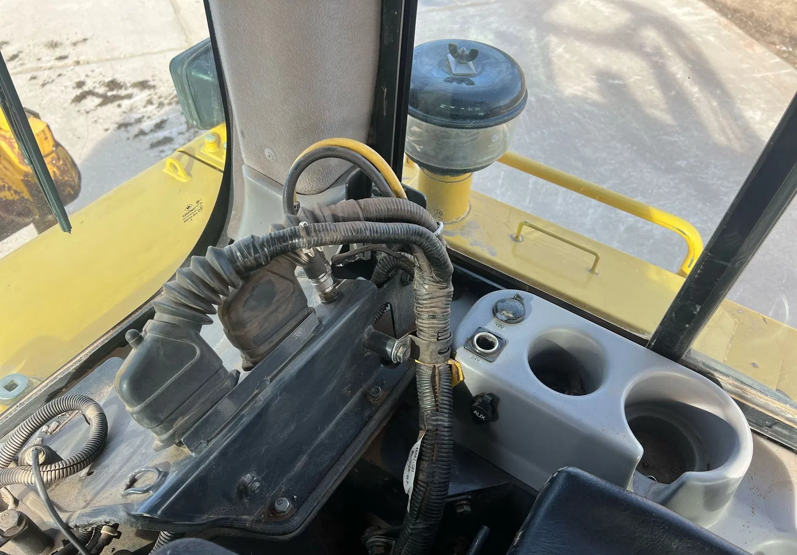 2017 Komatsu D65EX-18