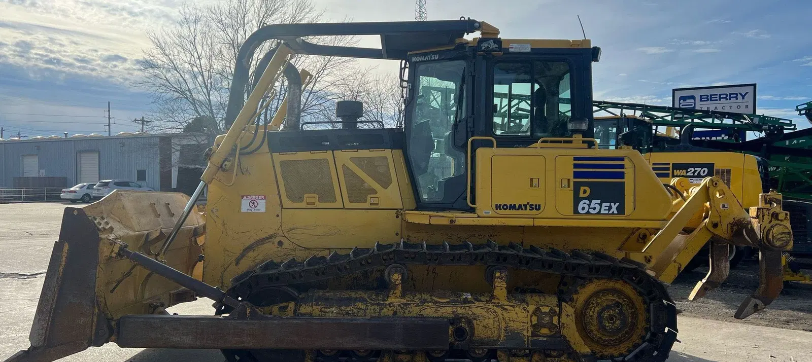2017 Komatsu D65EX-18