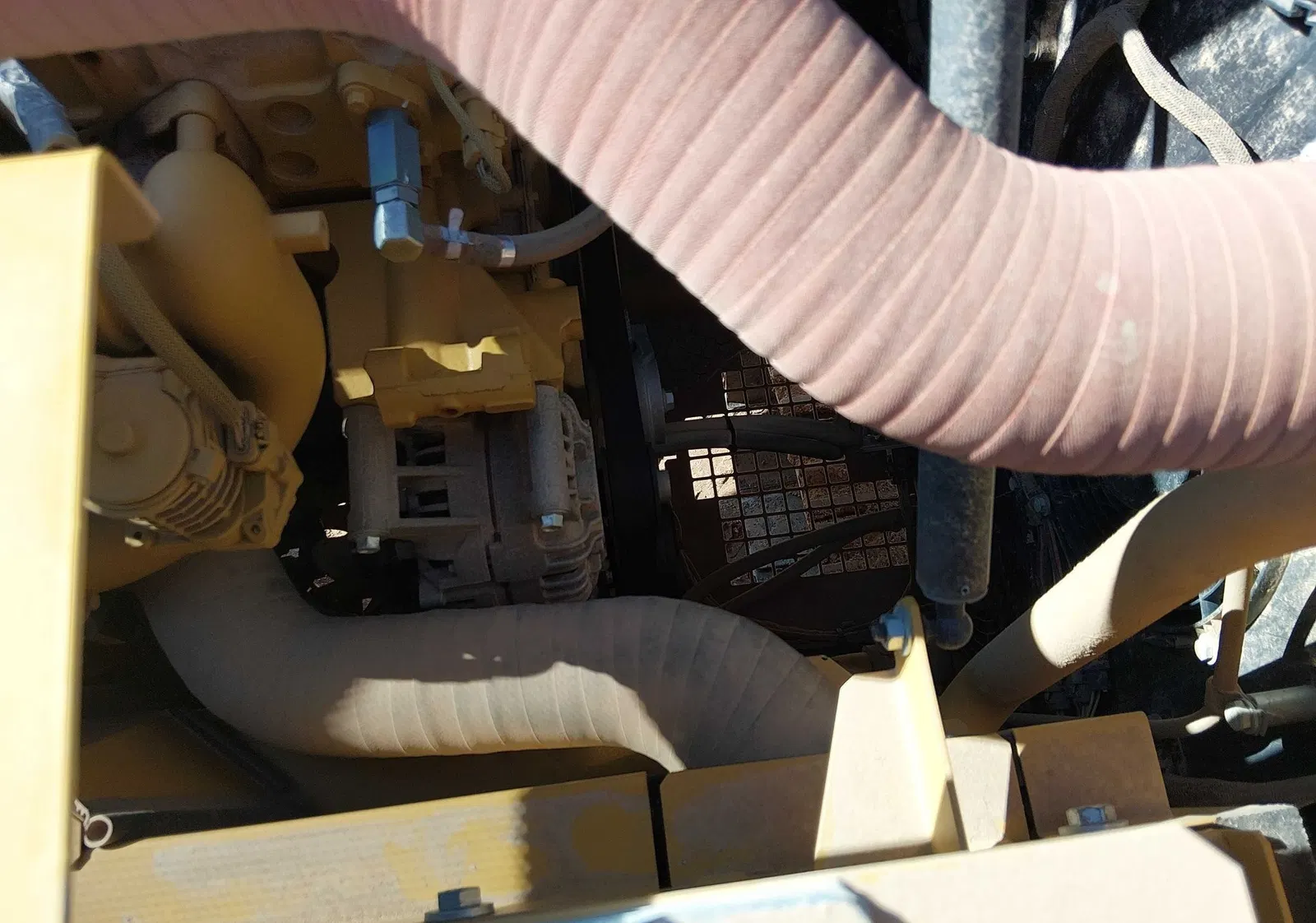 2021 Caterpillar 320