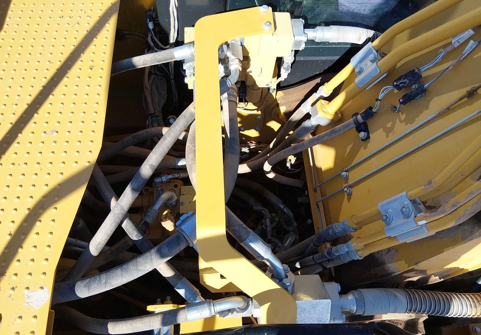 2021 Caterpillar 320