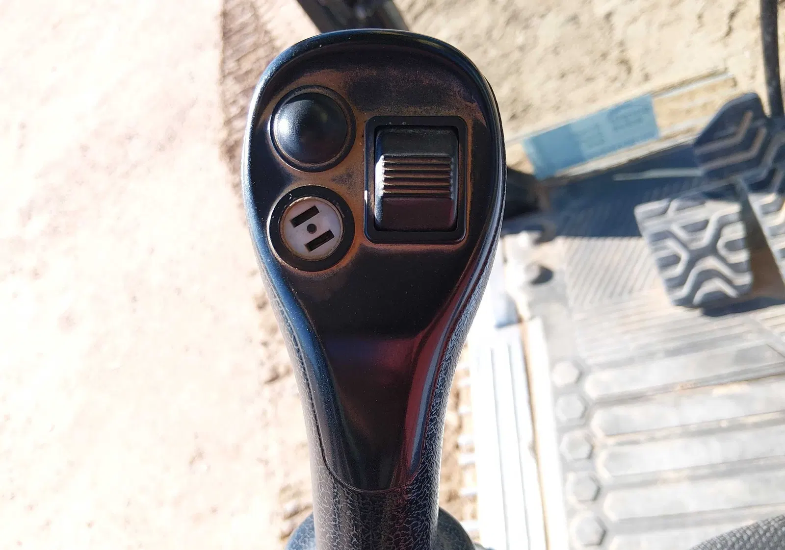 2021 Caterpillar 320
