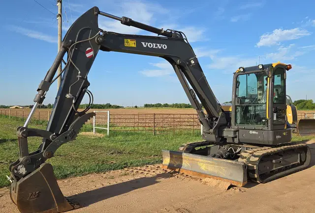 2023 Volvo ECR88D
