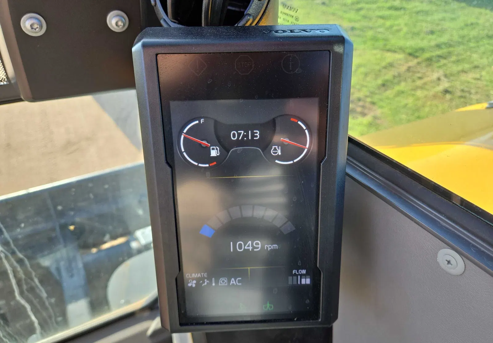 2023 Volvo ECR88D