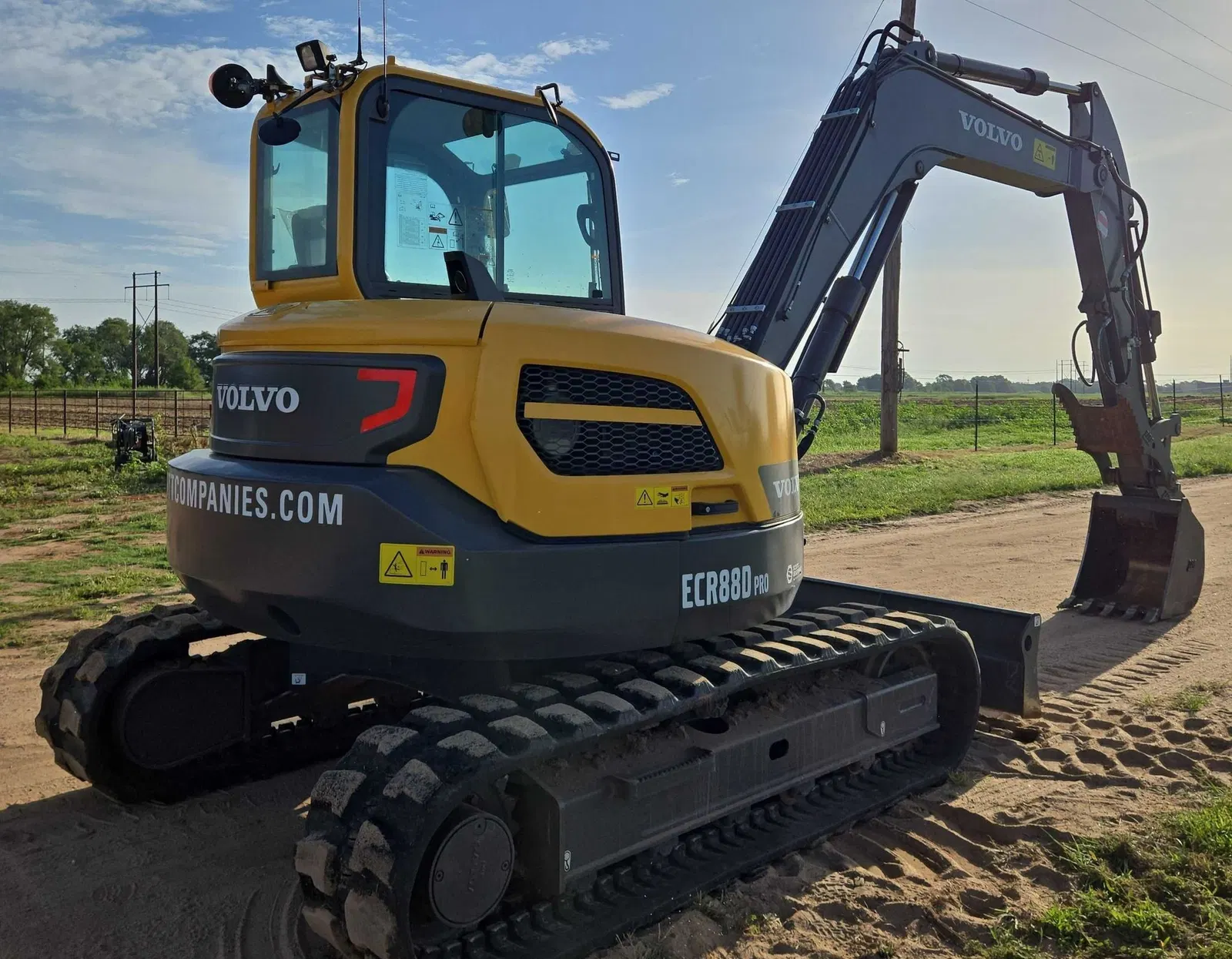 2023 Volvo ECR88D