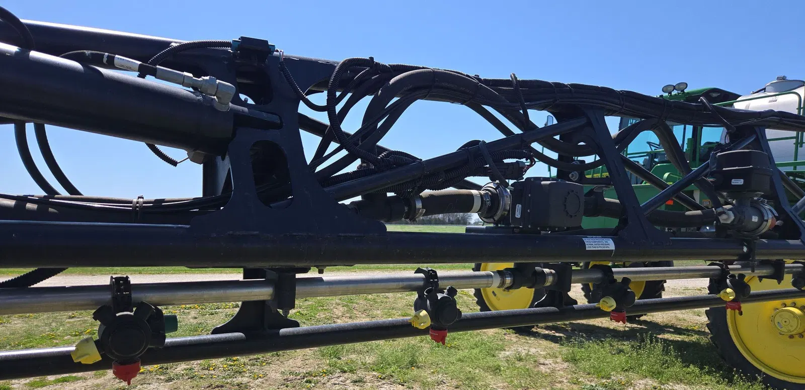 2012 John Deere 4830