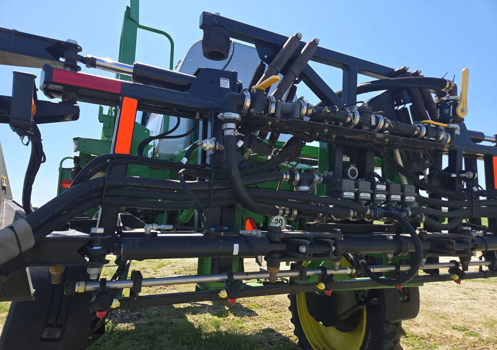 2012 John Deere 4830