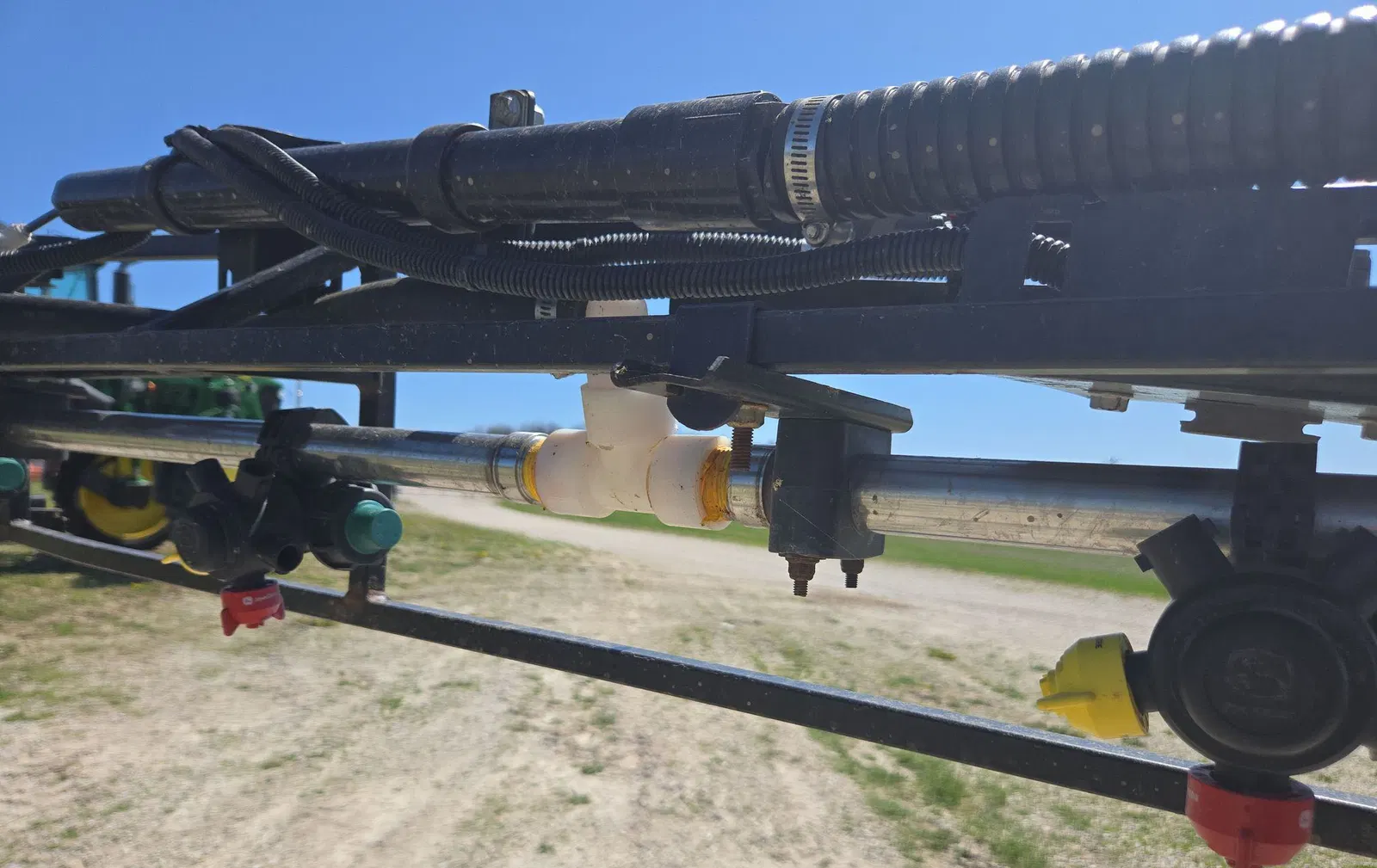2012 John Deere 4830