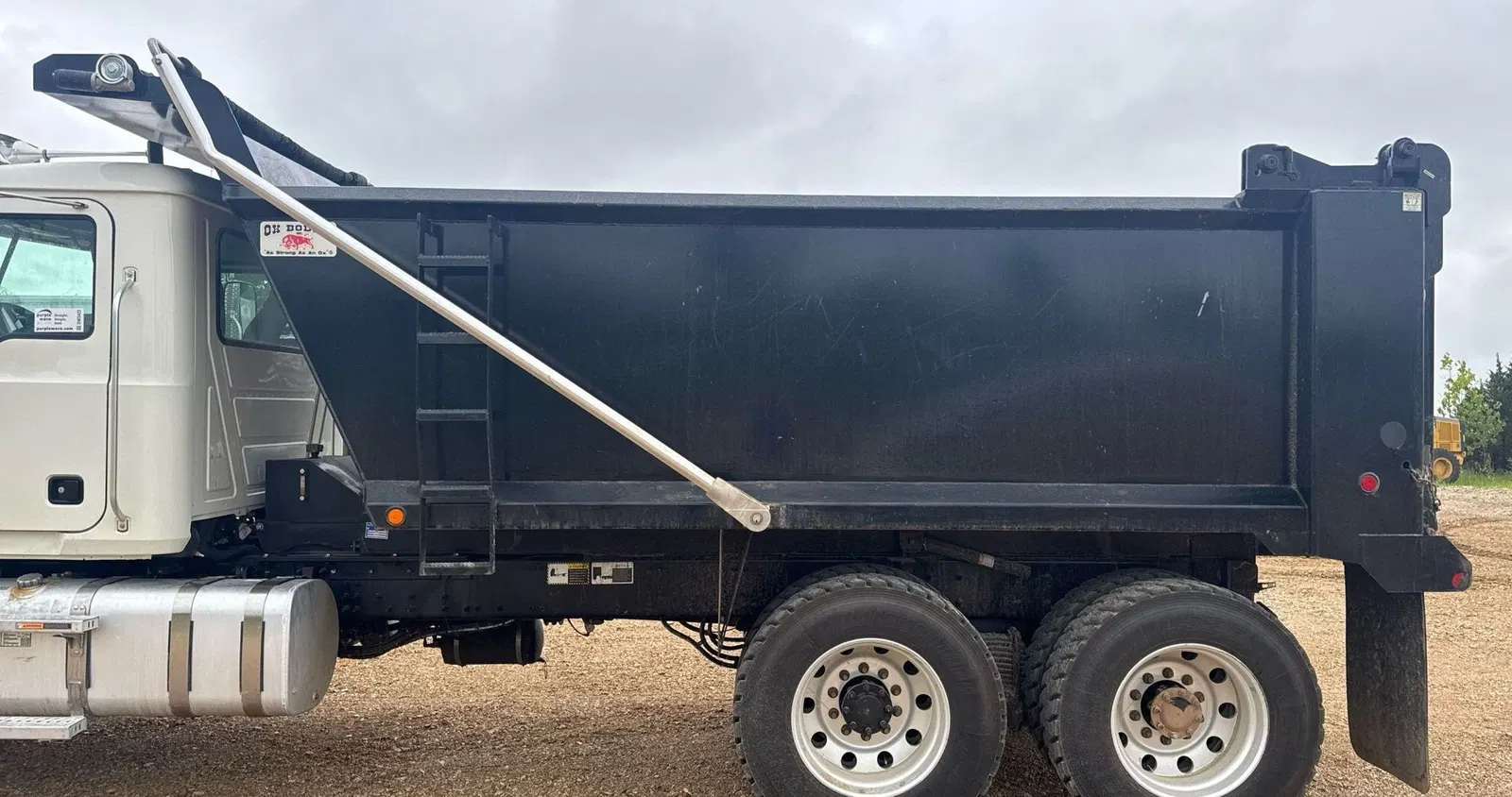 2024 Mack Granite