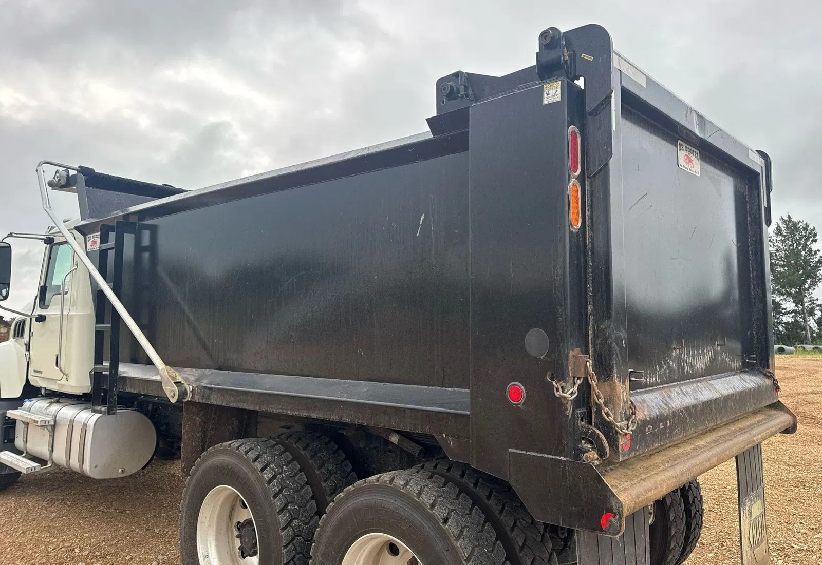 2024 Mack Granite