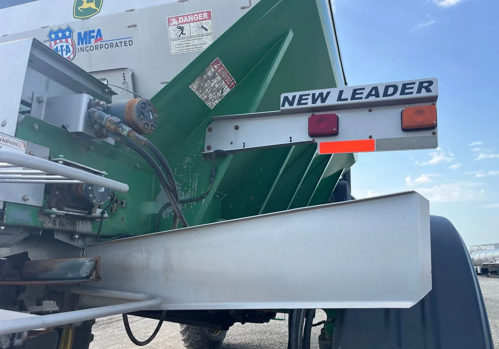 2013 John Deere 4940