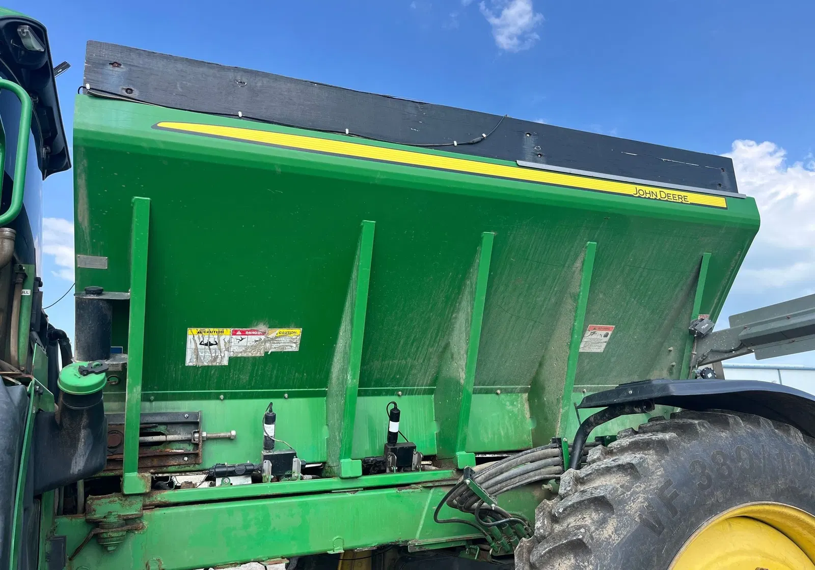 2013 John Deere 4940