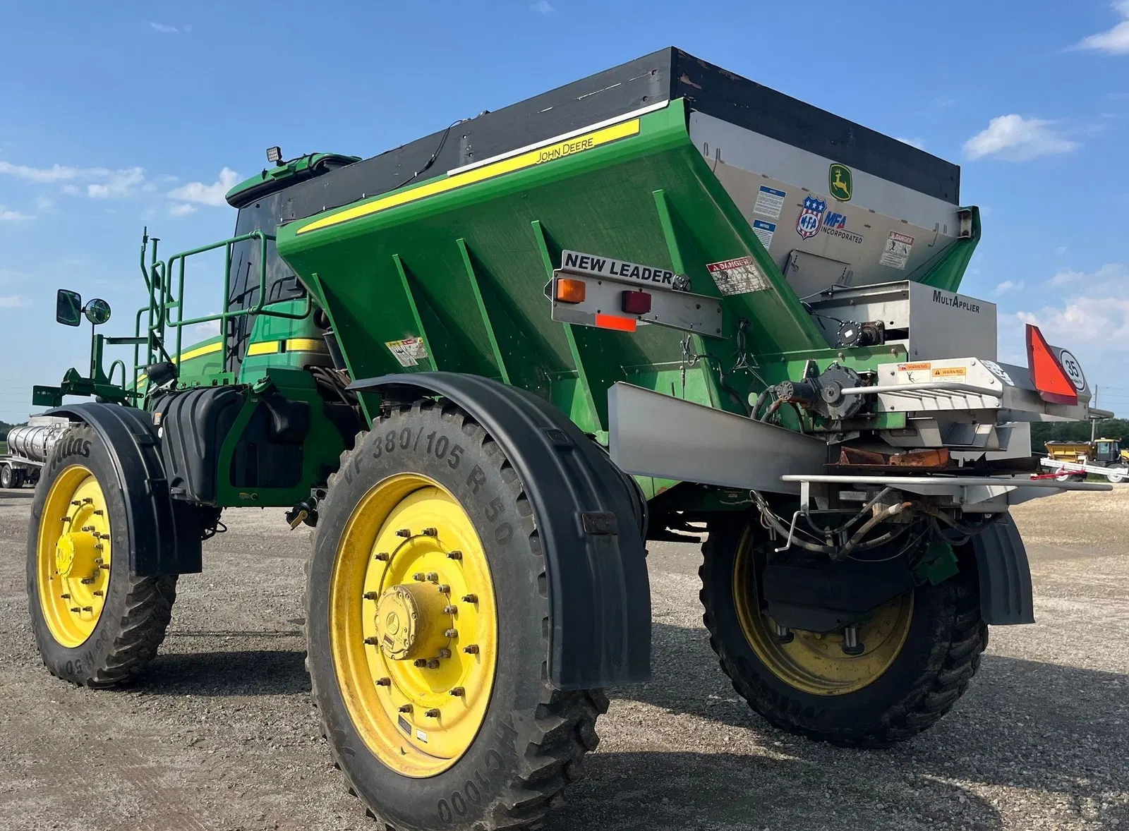 2013 John Deere 4940
