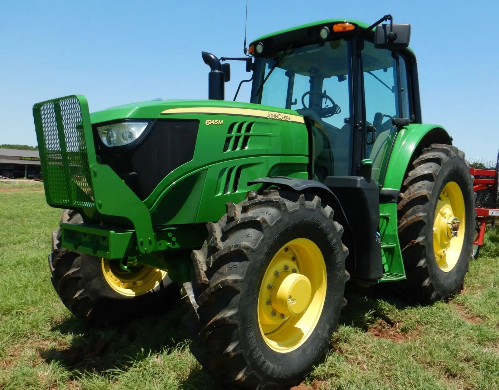 2019 John Deere 6145M