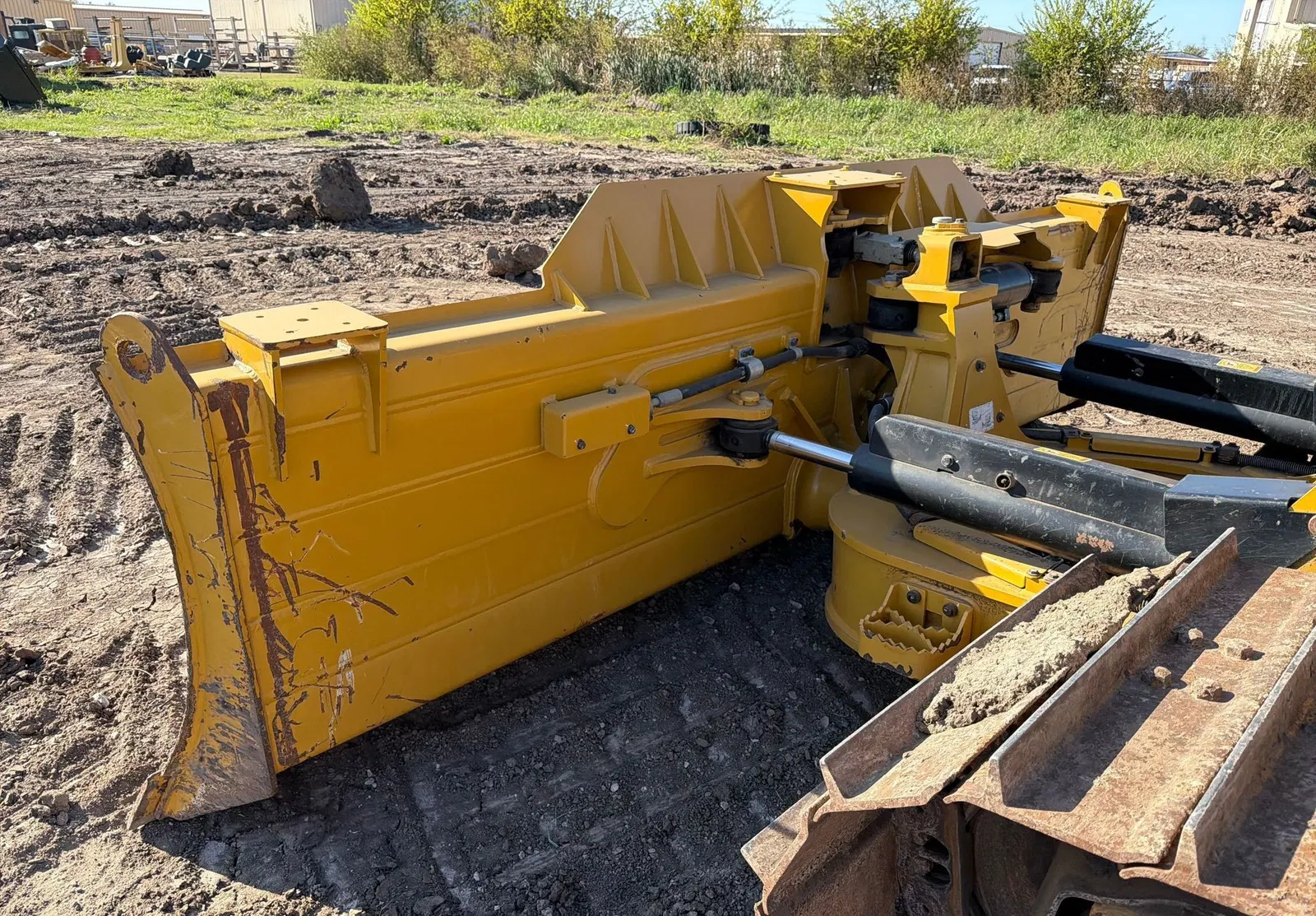2024 Caterpillar D5