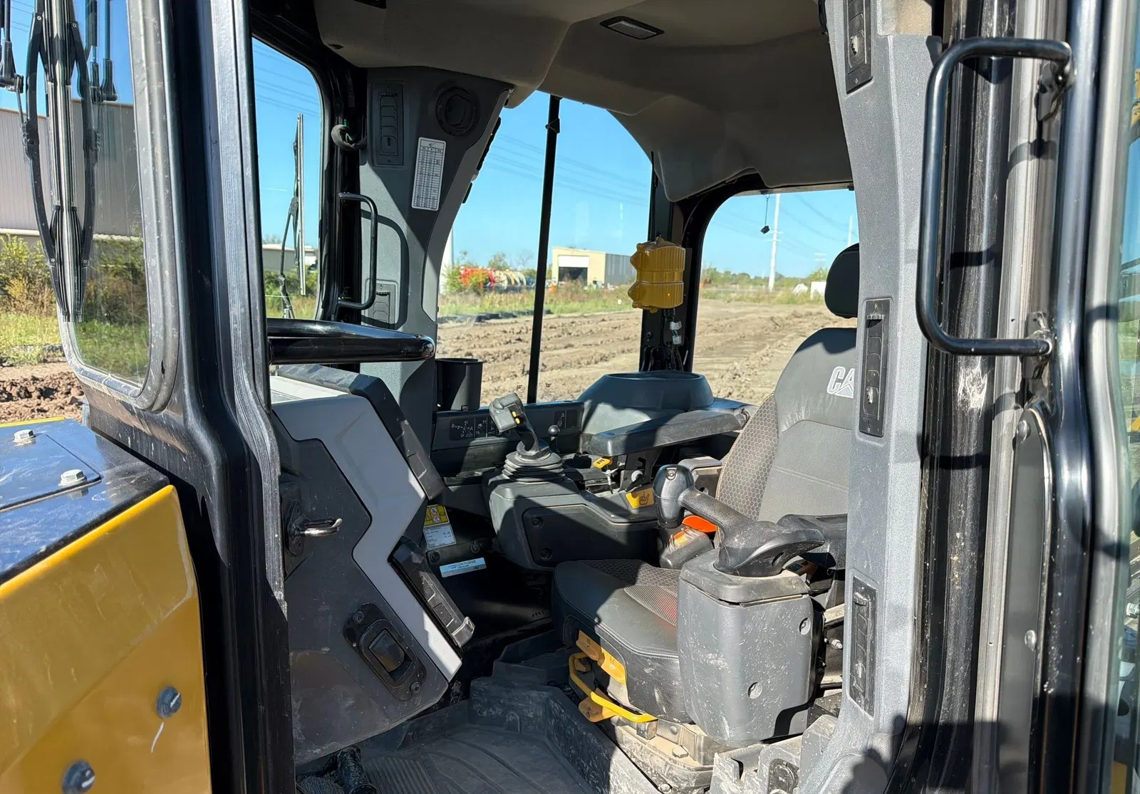 2024 Caterpillar D5