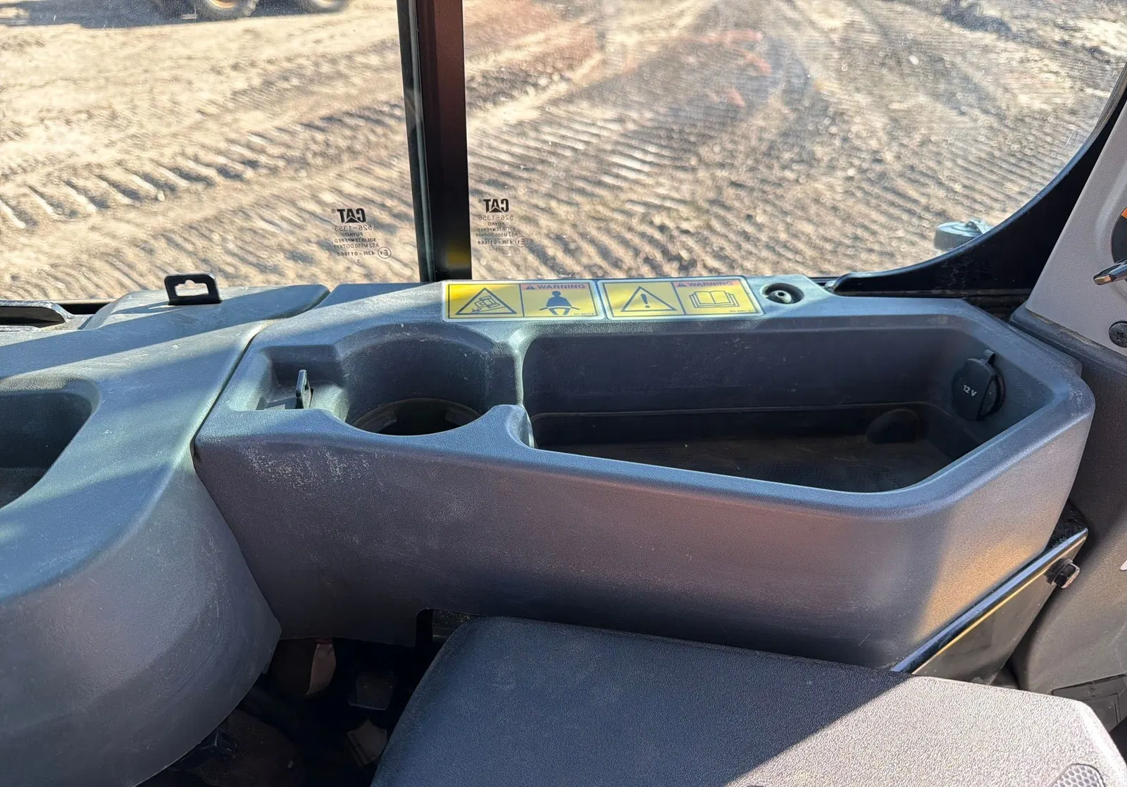 2024 Caterpillar D5