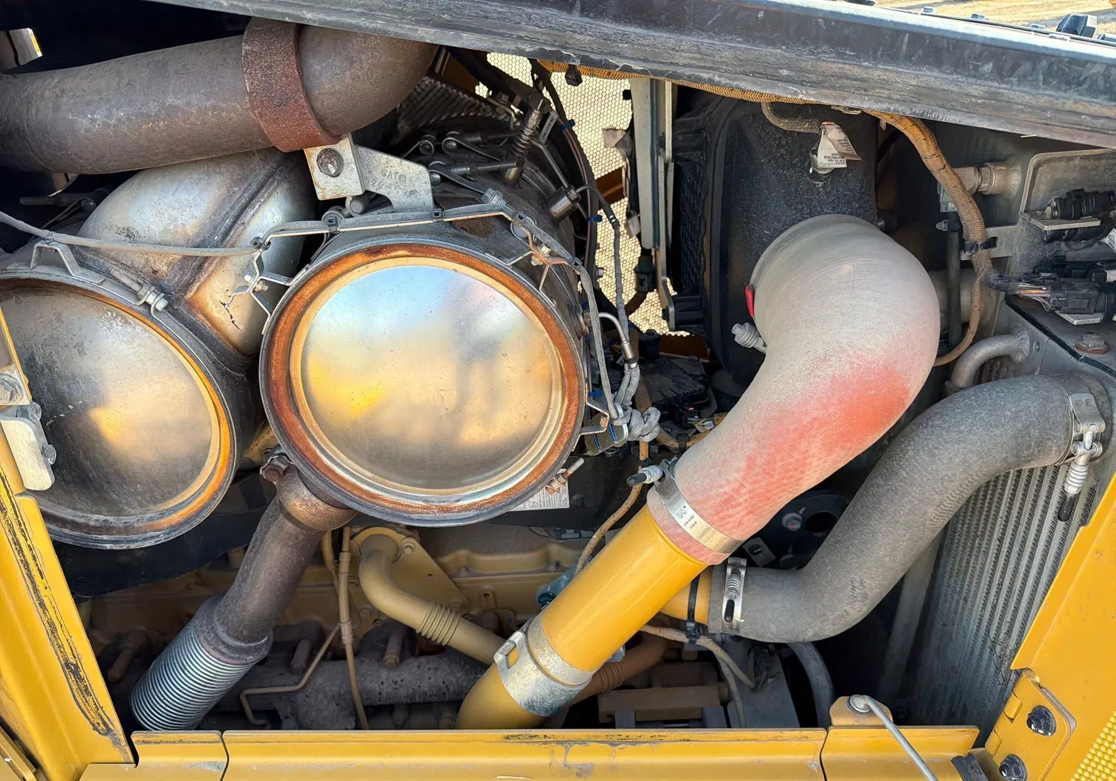 2024 Caterpillar D5