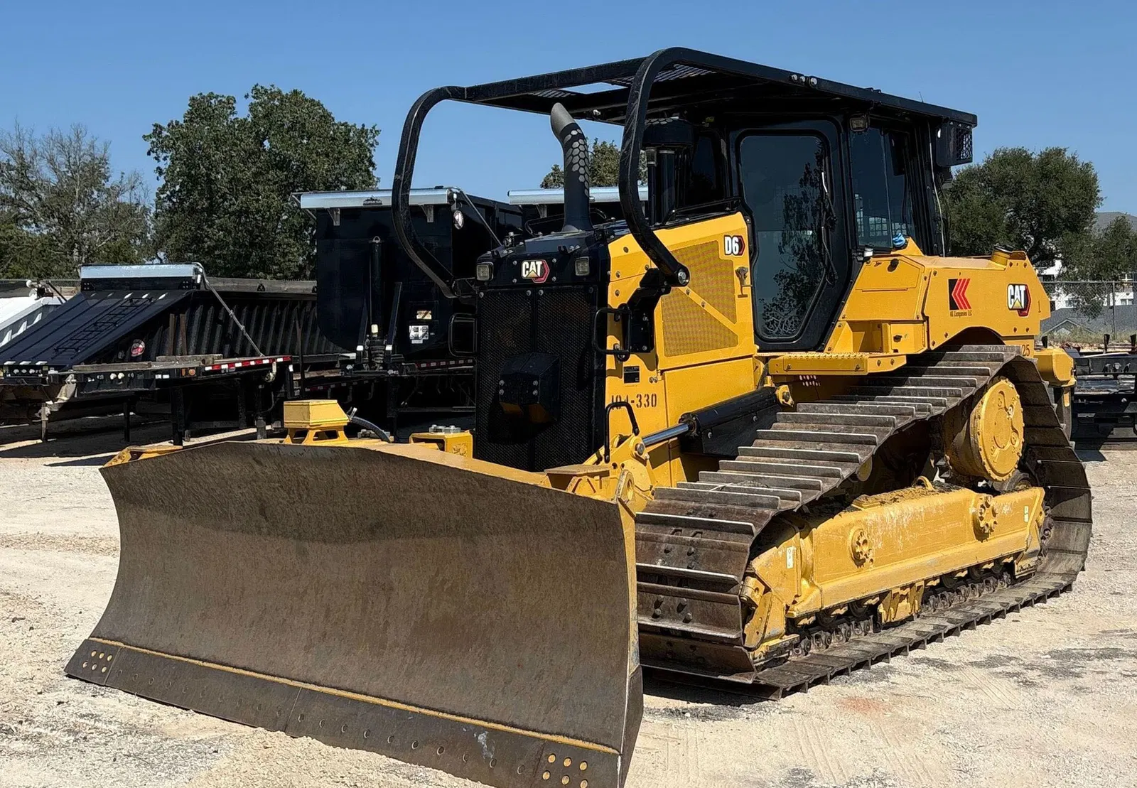 2022 Caterpillar D6