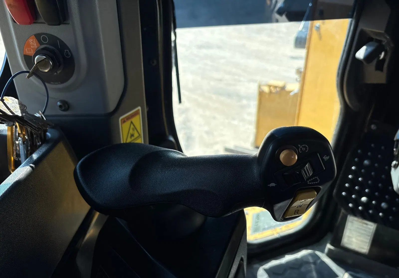 2022 Caterpillar D6