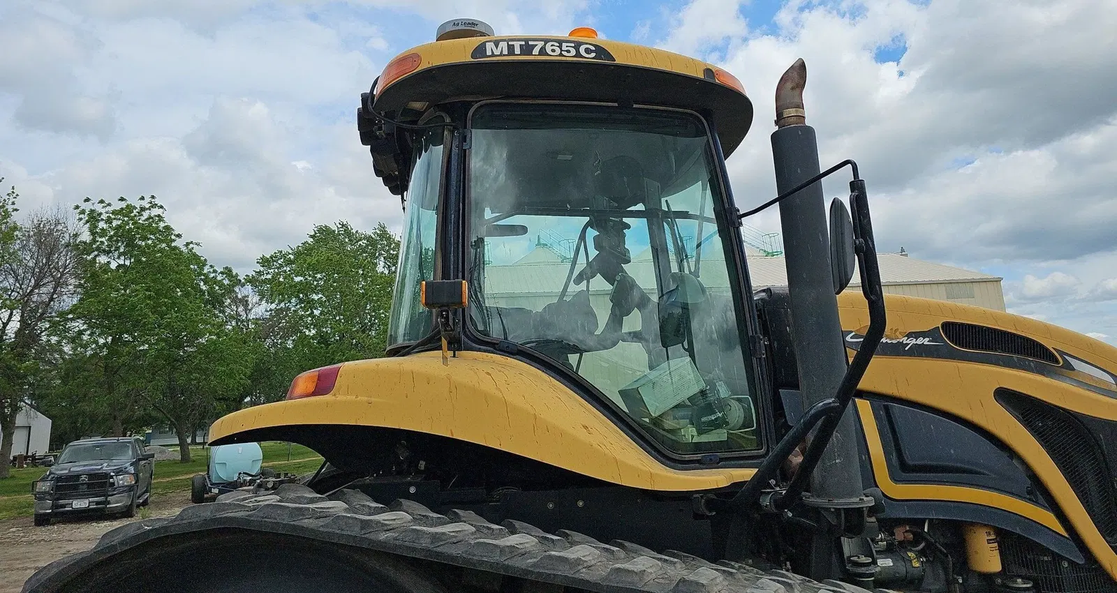 Challenger MT765C