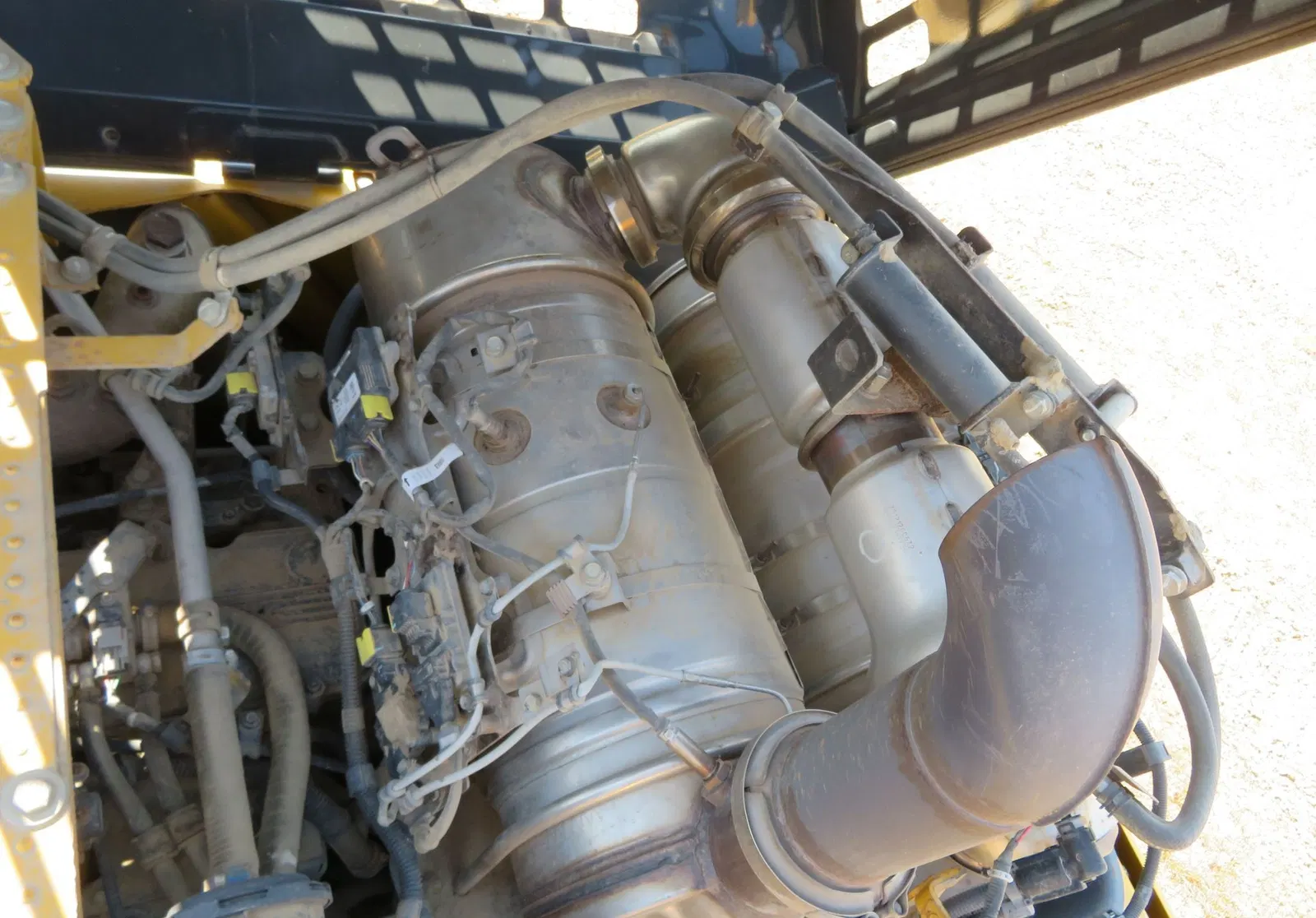 2016 Komatsu PC360LC-11